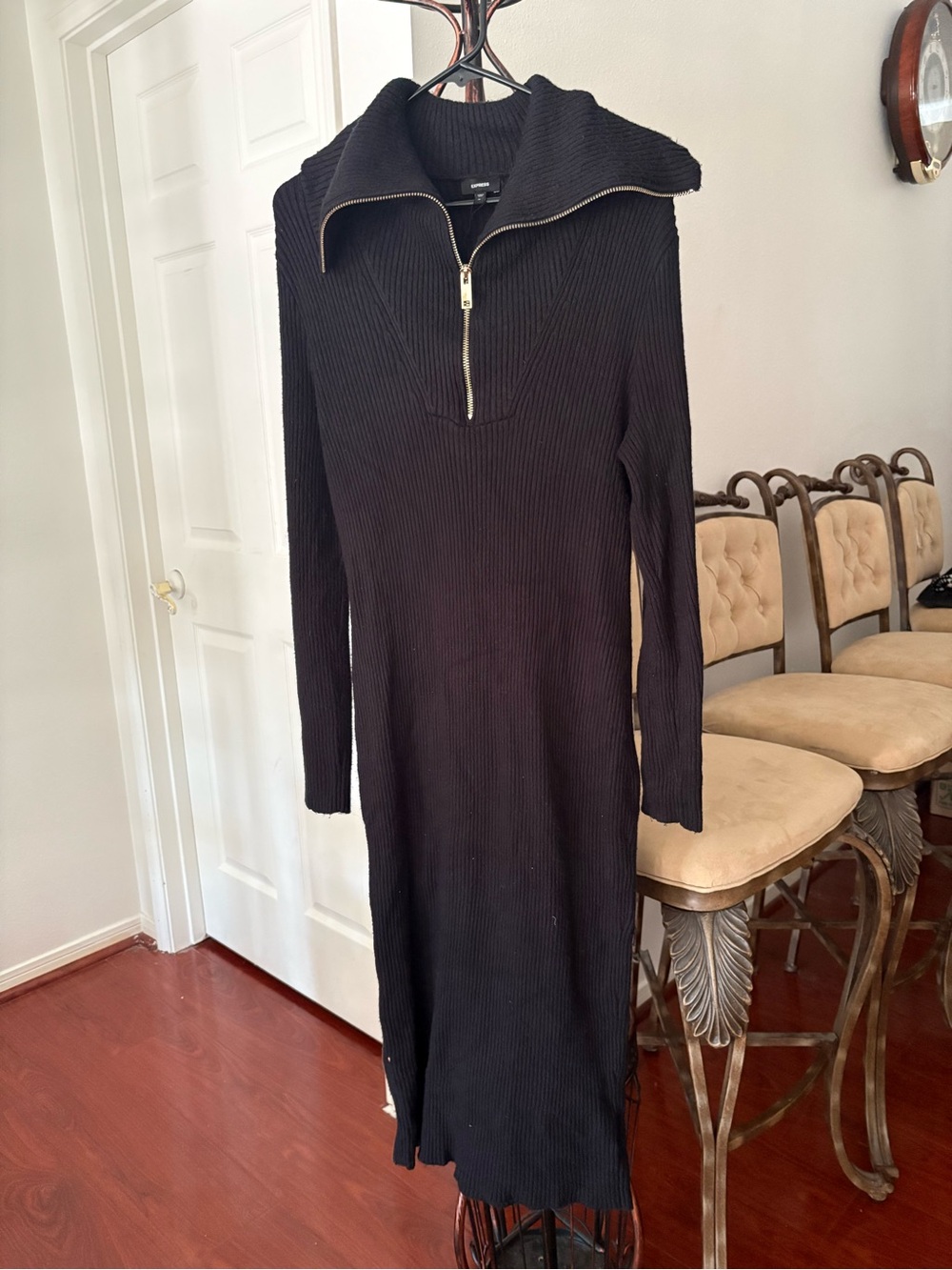 Express black ribbed knit quarter zip sweater dress in XL #quarterzip #knit